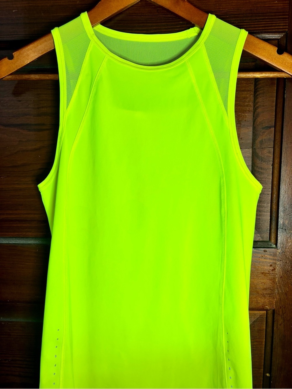 Lululemon Sculpt Sleeveless Crew Neck Tank Top in Electric Lemon Size Small*** - Picture 8 of 11
